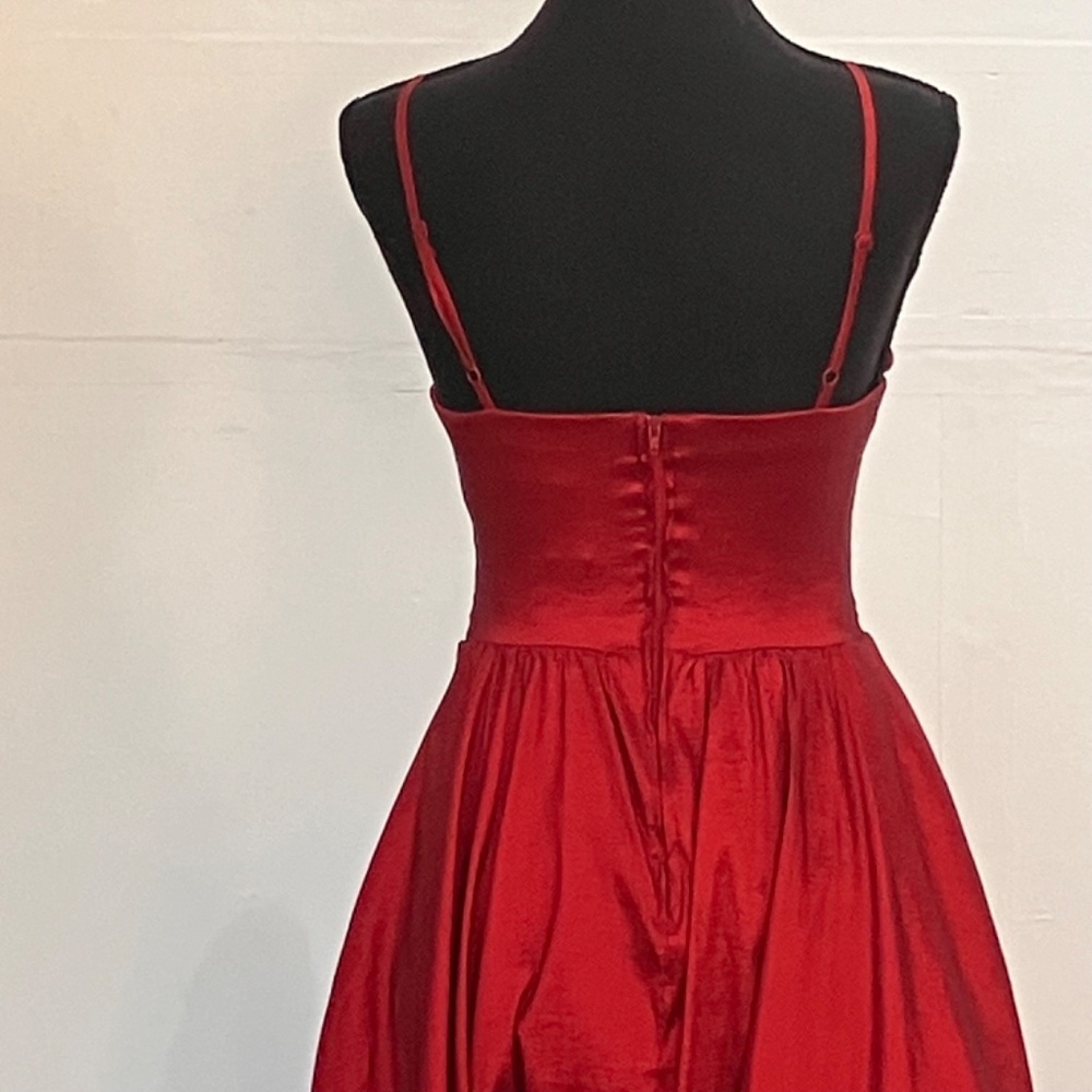Burgundy spaghetti strap high low dress - Picture 4 of 10